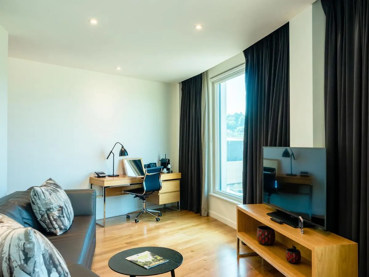 Apex City Of Bath Hotel