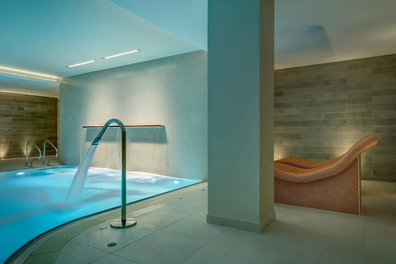 Apex City Of Bath Hotel
