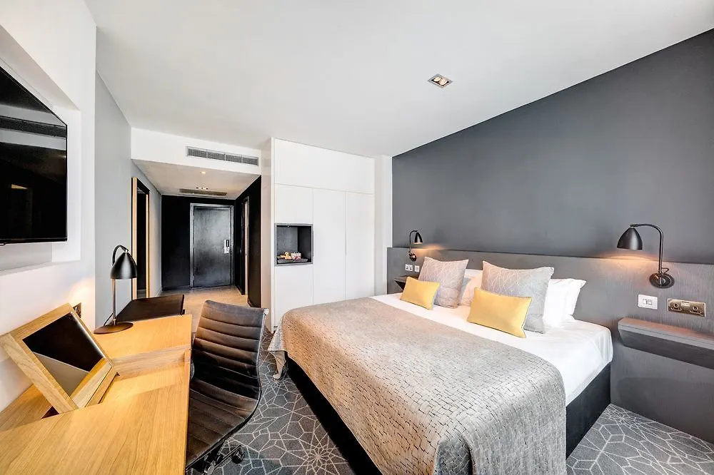 Apex City Of Bath Hotel