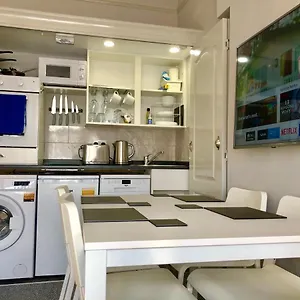 stay-lytham-serviced-apartments-lytham-st-annes.hotelsin-chester.com/