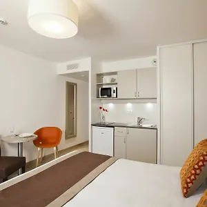 Residhome Rosa Parks 3* Párizs